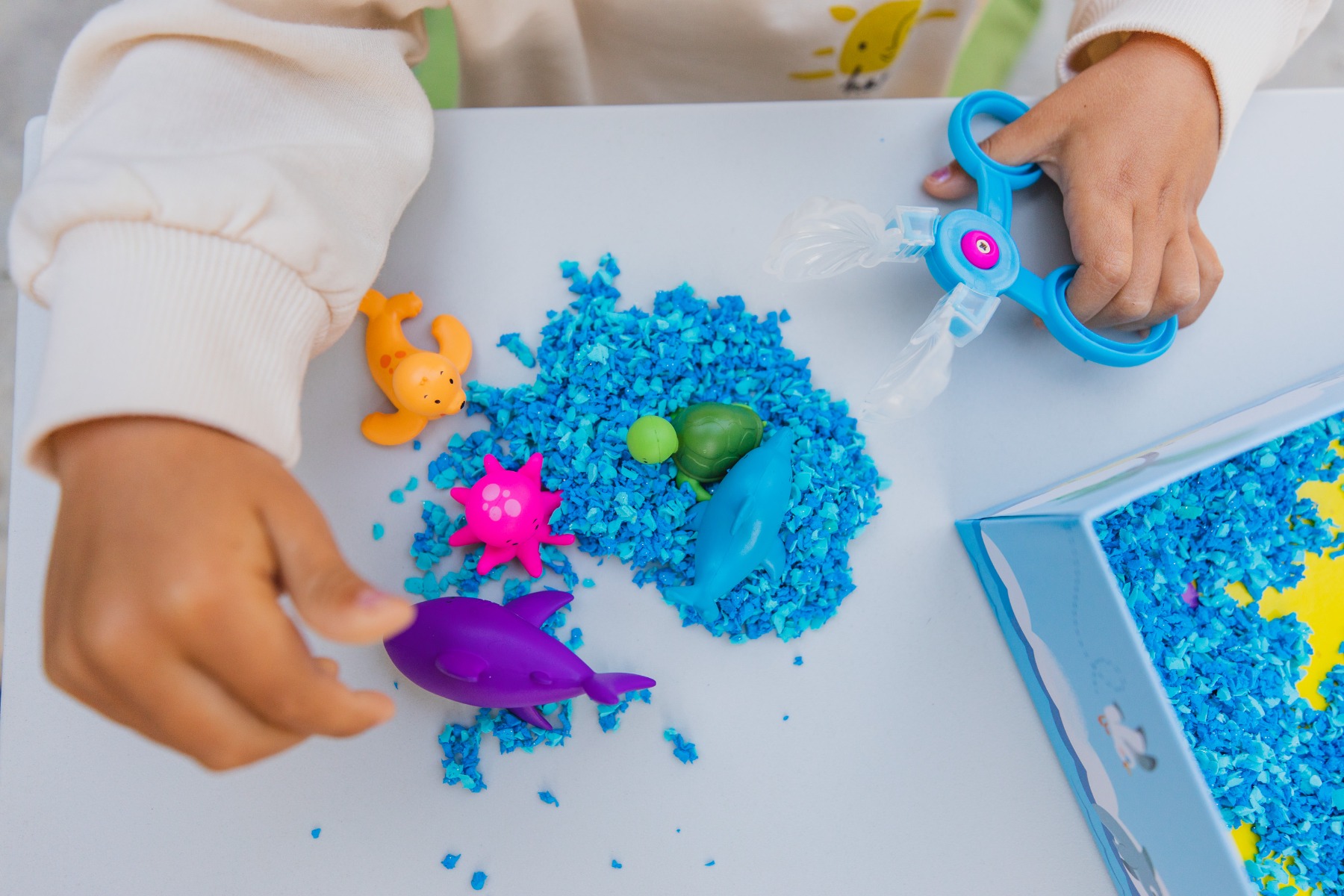 Playfoam Pluffle - Hide & Seek Sensory Set