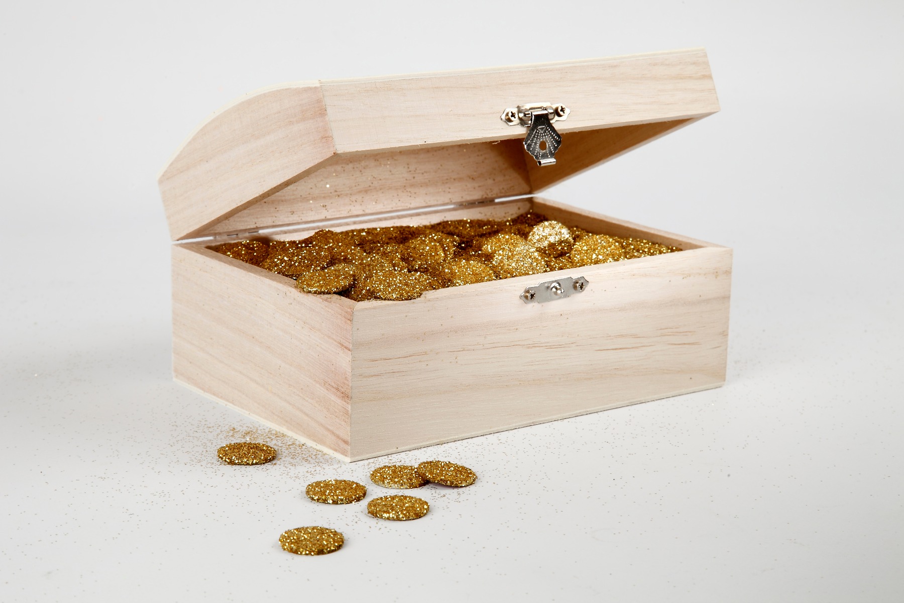 Paint Your Own Treasure Chest, Medium