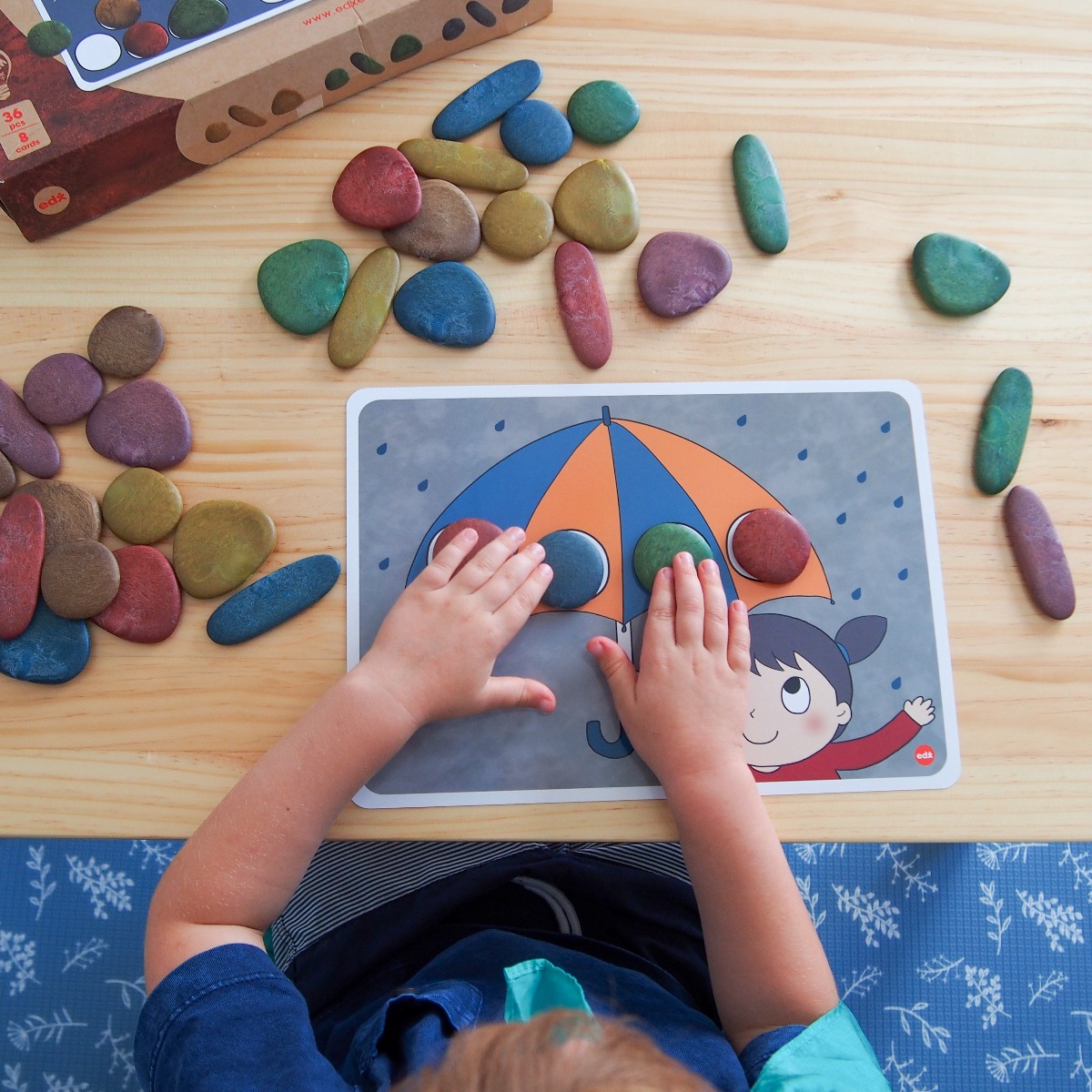 Sensory Rainbow Pebbles w. Activity Cards, 36 pcs