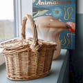 Picnic Basket with Lid thumbnail