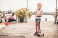 Scooter - Highwaykick 3 w. LED Wheels - Peach thumbnail