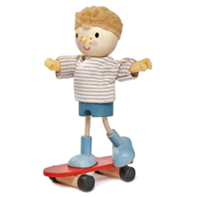 Dollhouse People - Edward and his Skateboard