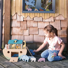 Wooden Noah’s Ark incl. 10 Animal Pairs