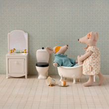Maileg Bathroom Vanity for Mice - Off-White 
