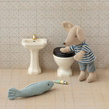 Maileg Bathroom Pedestal Sink for Mice - Off-White 