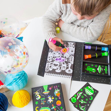 Neon Colouring Set: Outer Space