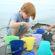 Collapsible Silicone Bucket 