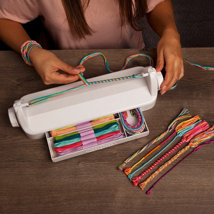 Bracelet Maker