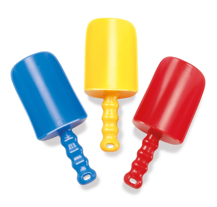 Plastic Scoop 23 cm (assorted colours)