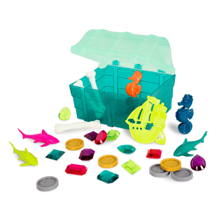 Treasure Chest with 28 Pieces