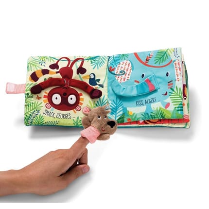Activity Book - Kiss, César