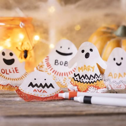 DIY Halloween Craft - Paper Ghosts