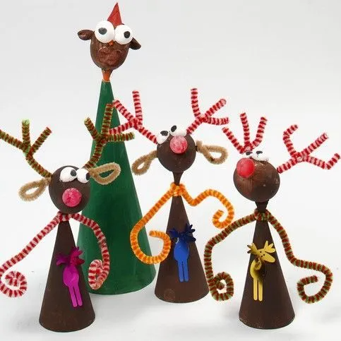 Paper Mache Cones H: 8 cm, 10 pcs