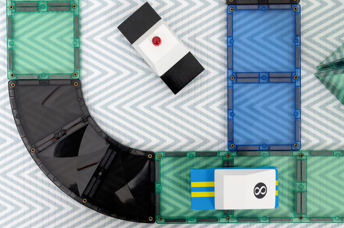 CONNETIX | Roads, Ramps & Intersections, 16 pcs