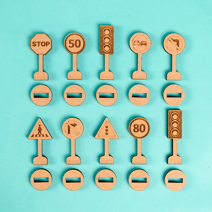 Crateit Town - Traffic & Road Signs, 10 pcs