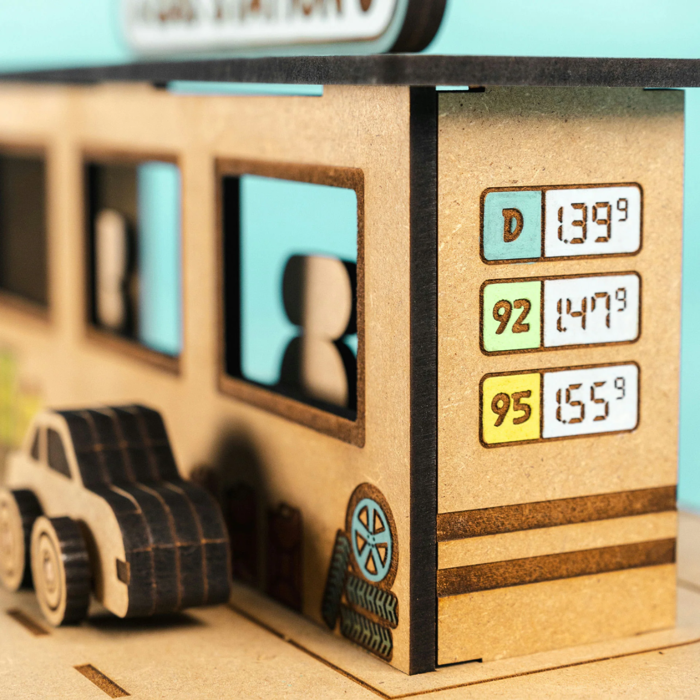 Crateit Town - City Gas Station, 28 pcs