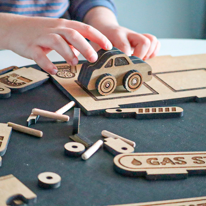 Crateit Town - City Gas Station, 28 pcs