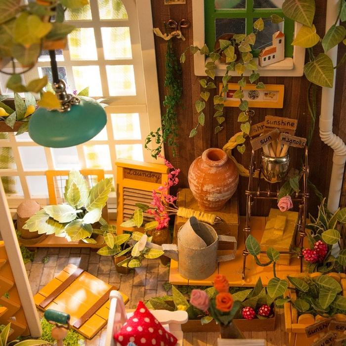 DIY Miniature House - Little Rooftop Garden