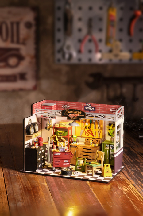 DIY Miniature House - Garage Workshop