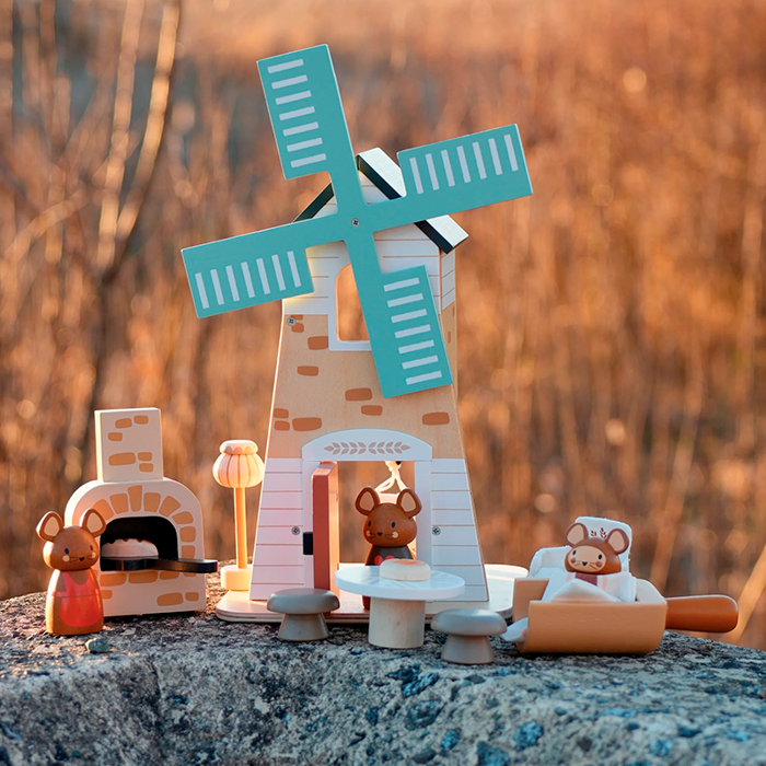 Dollhouse - Penny Windmill