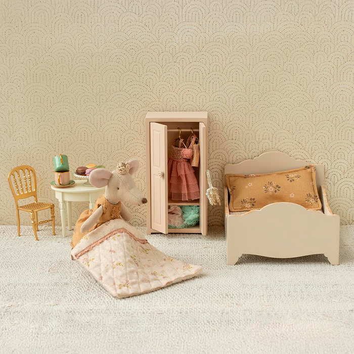 Maileg Mouse Chair - Gold