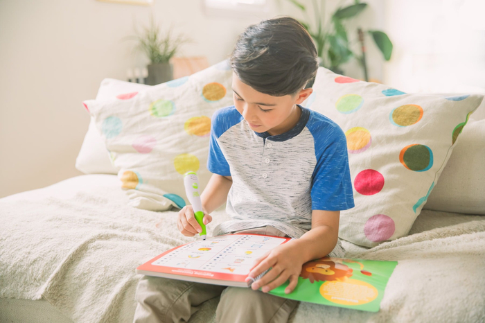 Hot Dots® - Let's Learn Reading (English)