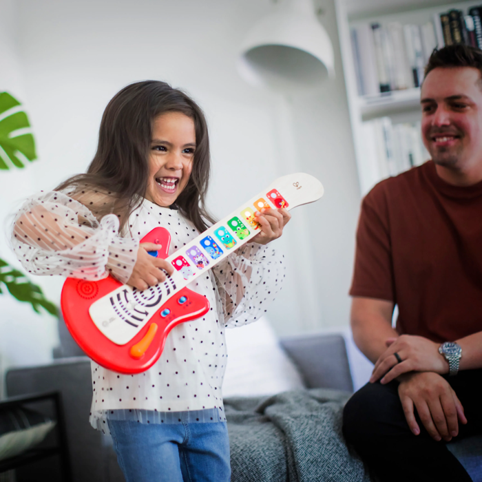 Baby Einstein - Together in Tune, Guitar