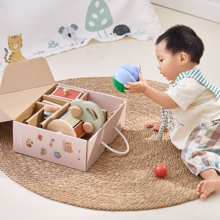 Grow-with-Me Box - 6-12 months
