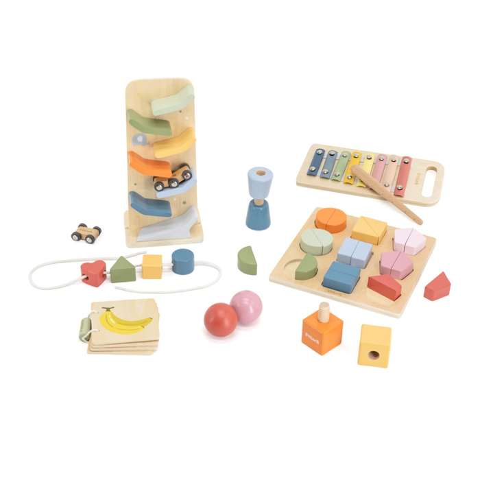 Grow-with-Me Box - 18-24 months