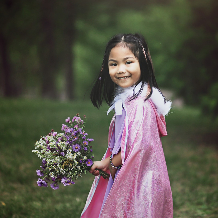 Glitter Cape with Fur Trim, 4-7 yrs
