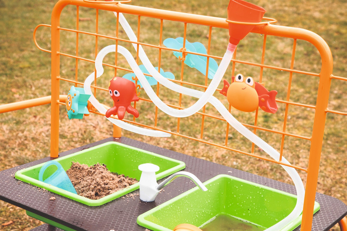 Garden Play - Sensory Sand & Water Table