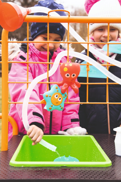 Garden Play - Sensory Sand & Water Table