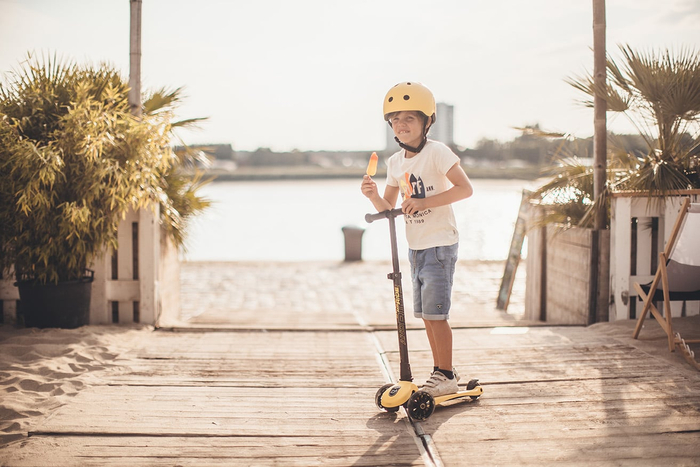 Scooter - Highwaykick 3 w. LED Wheels - Lemon