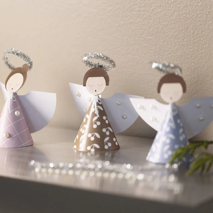 DIY Christmas Craft - Paper Angels
