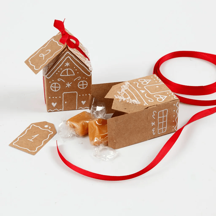 Push-Out Paper Houses and Trees, 24 pcs