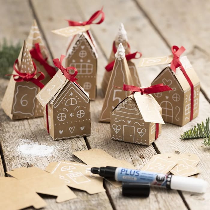 Push-Out Paper Houses and Trees, 24 pcs