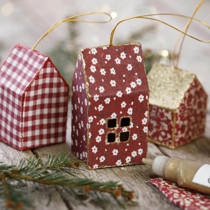 Push-Out Paper Houses and Trees, 24 pcs