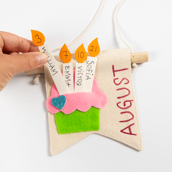 Decorate Your Own Mini Banners, 12 pcs
