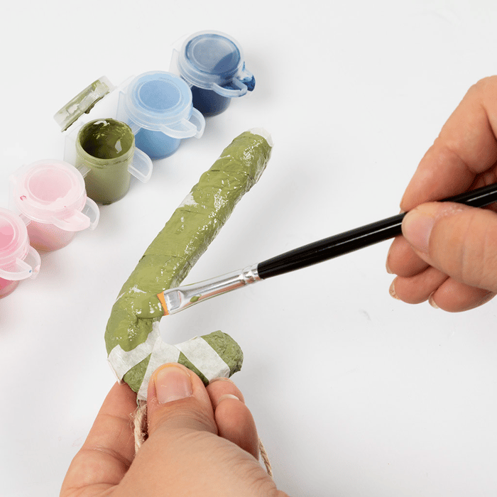 Paper Pulp Sculpting Kit - Christmas Ornaments