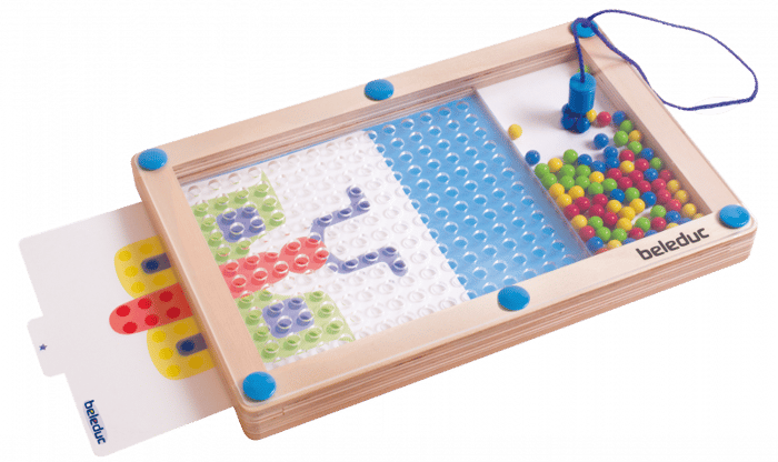 Logipic Logic Game incl. 8 Template Cards