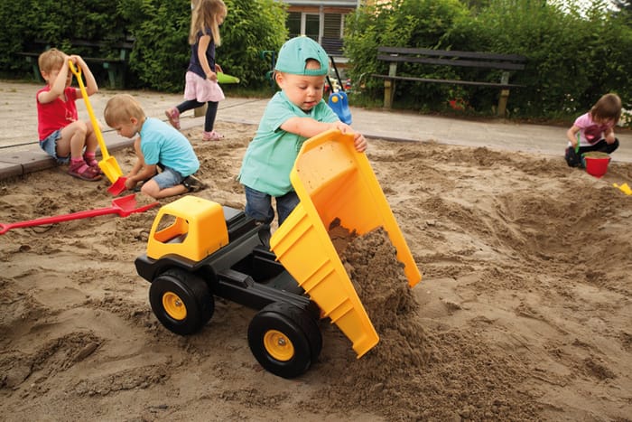 Sand Play - Dump Truck