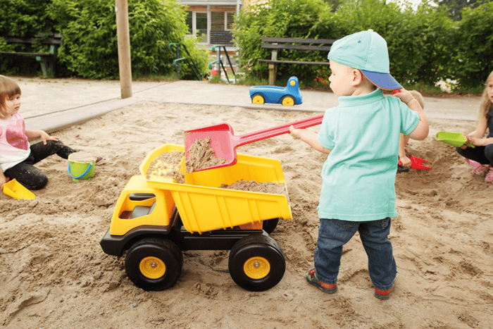 Sand Play - Dump Truck
