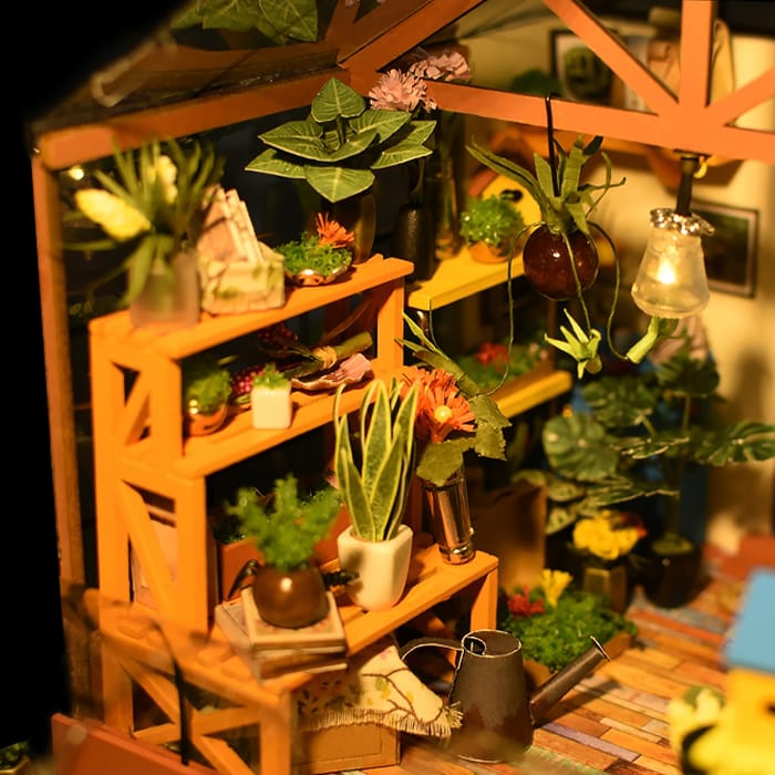 DIY Miniature House - Cathy's Flower House