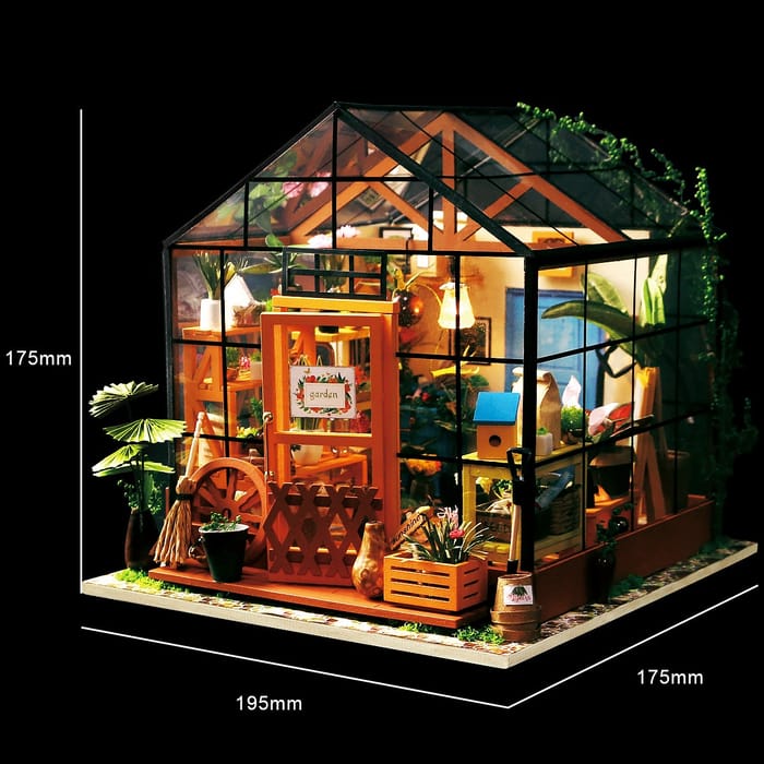 DIY Miniature House - Cathy's Flower House