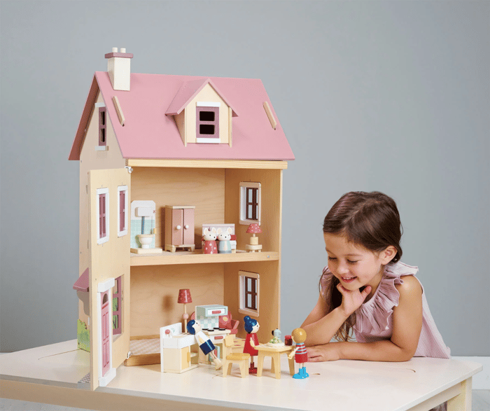 Dollhouse - Foxtail Villa (Incl. Furniture)