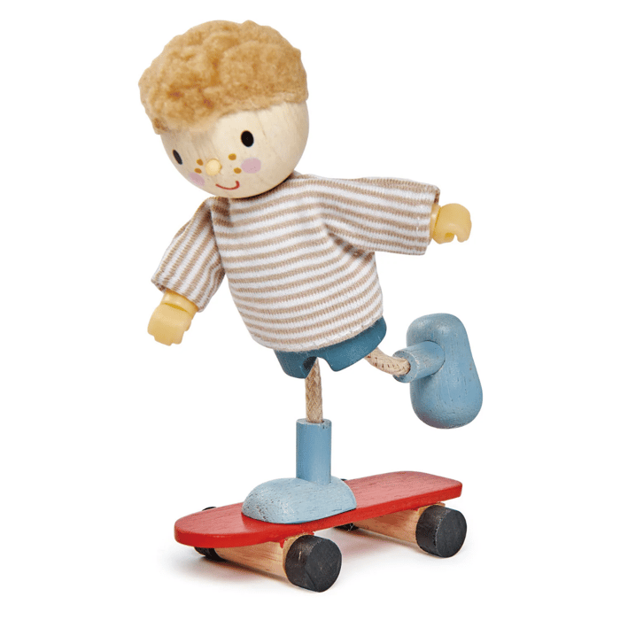 Dollhouse People - Edward and his Skateboard