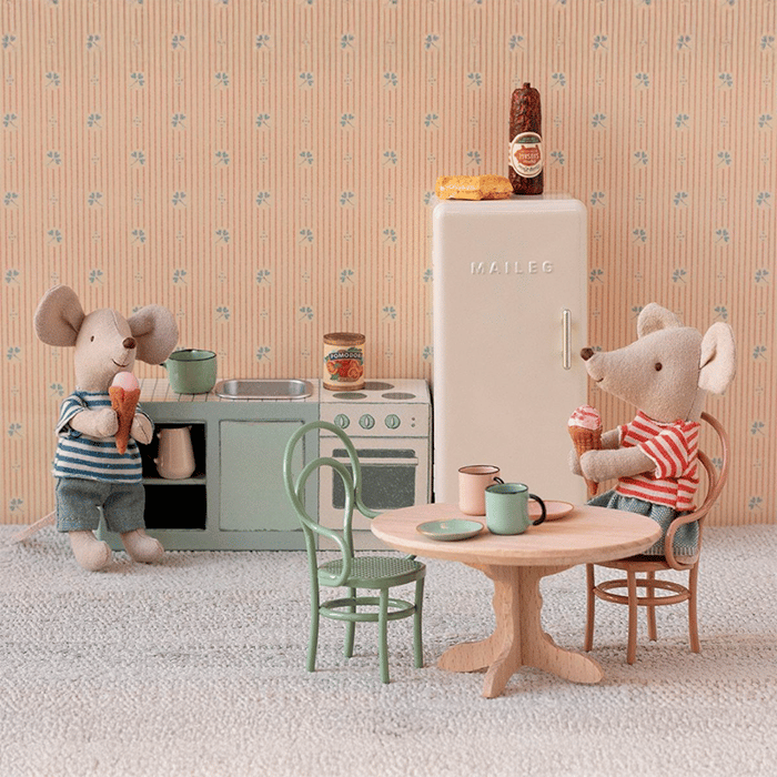Maileg Fridge for Mice - Off-White