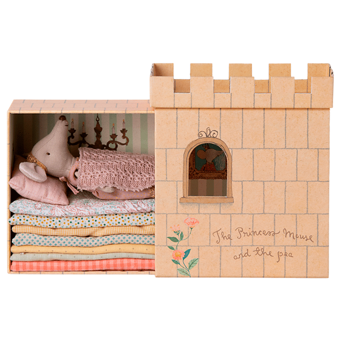 Maileg The Princess and the Pea - Big Sister Mouse