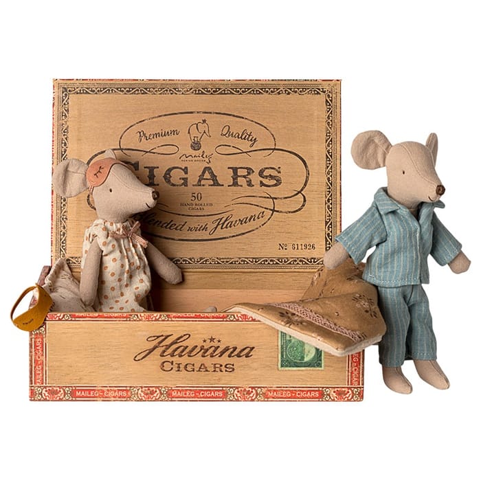 Maileg Mice in Cigar Box - Mama & Papa