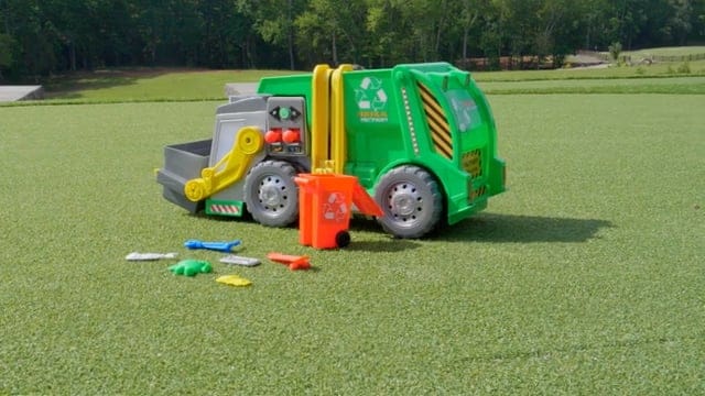 Battery-Powered Garbage Truck